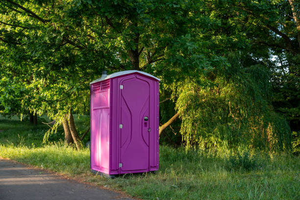 Best Event porta potty rental  in Gladstone, MO