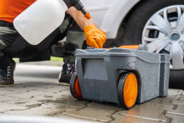 Best Affordable portable toilet rental  in Gladstone, MO