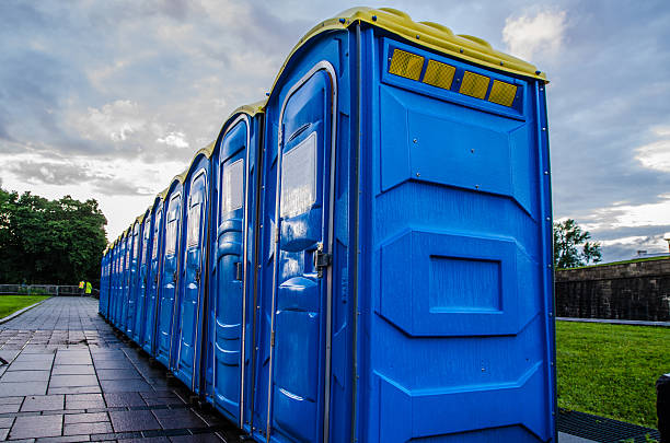 Portable Toilet Options We Offer in Gladstone, MO